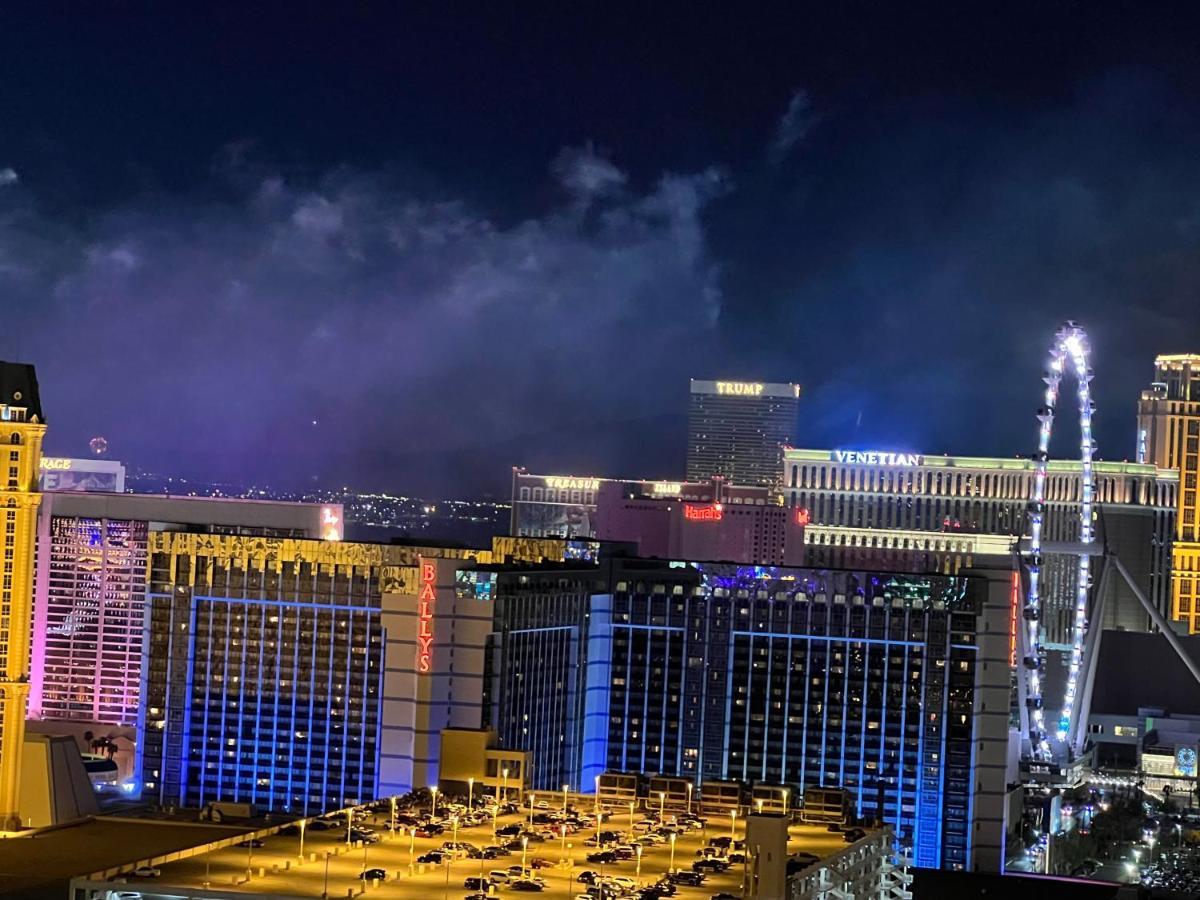 Balcony Suite Strip View Las Vegas Buitenkant foto